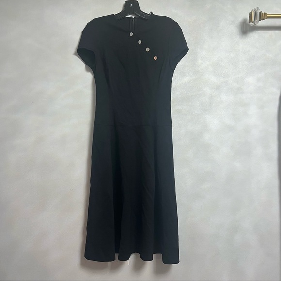 Lauren Ralph Lauren Button Accent Elegant Black Midi Dress - Picture 1 of 9